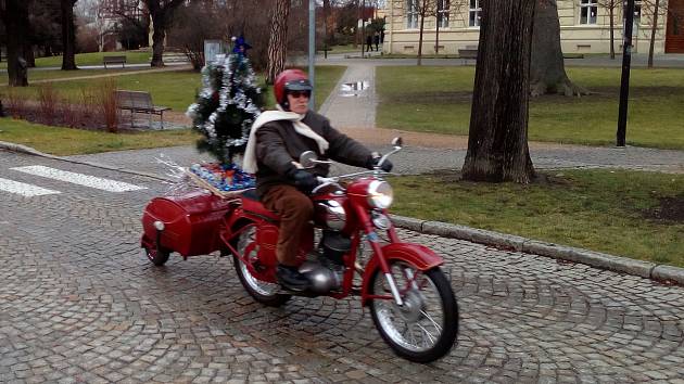 Přívěsný vozík PAV je téměř zapomenutou ikonou československé motohistorie  - Frýdecko-místecký a třinecký deník