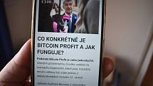 Podvodný web, který zneužil důvěryhodnost České televize i jméno a tvář Andreje Babiše, se poprvé objevil v roce 2019. Funguje dodnes.