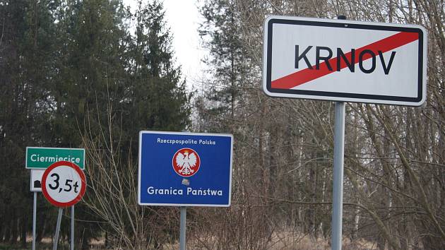 Hraniční přechod s Polskem na Krnovsku. Ilustrační foto.
