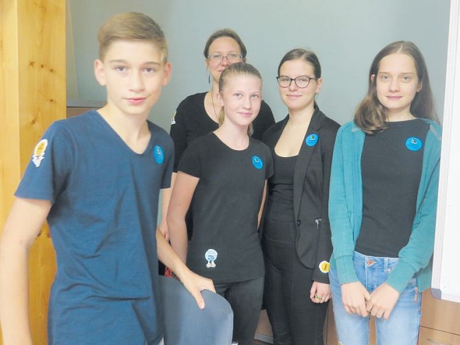 Školáci z Města Albrechtic se rozhodli vytvořit dokument, aby svým spolužákům ukázali příčiny i důsledky globálního oteplování.