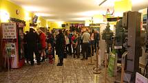 K Vánocům v krnovském kině Mír tradičně patří štědrovečerní pohádka. V pondělí 24. prosince se kino Mír zaplnilo rodinami, které přišly na pohádkou Úžasňákovi II.