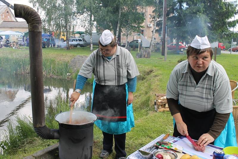 Světlou Horou po opět po roce zavoněl kotlíkový guláš. 