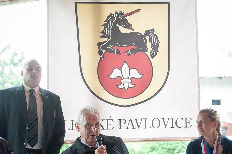 Prezident Miloš Zeman navštívil na Osoblažsku Slezské Pavlovice.