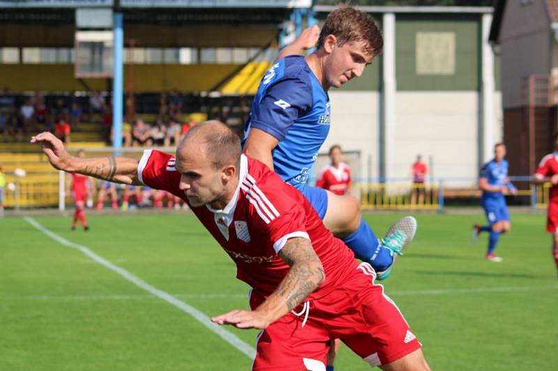 Rýmařovská Jiskra prohrála na domácím trávníku s Uničovem 1:2.