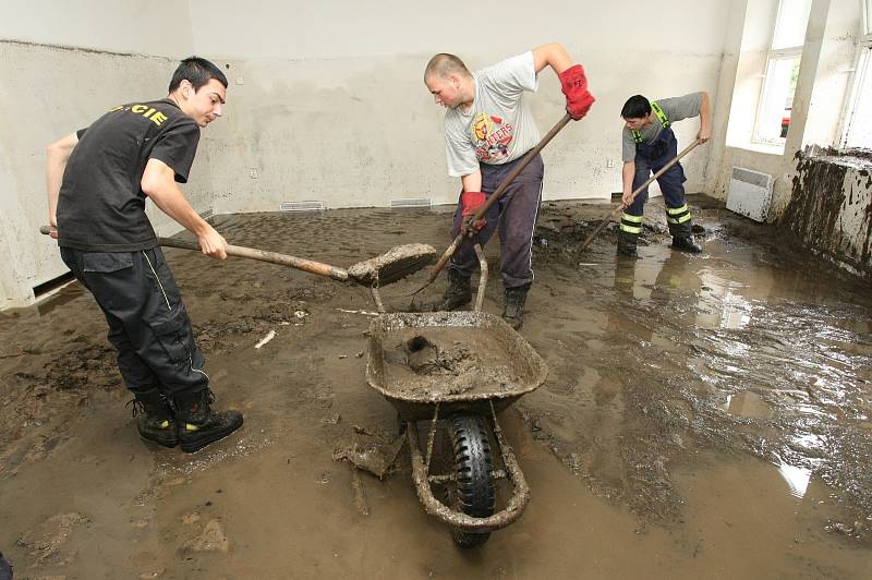 Povodně v srpnu 2010 zničily Hřensko.