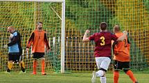 NEDOHRÁLO SE. Utkání Dolní Podluží - Huntířov bylo za stavu 2:0 předčasně ukončeno.