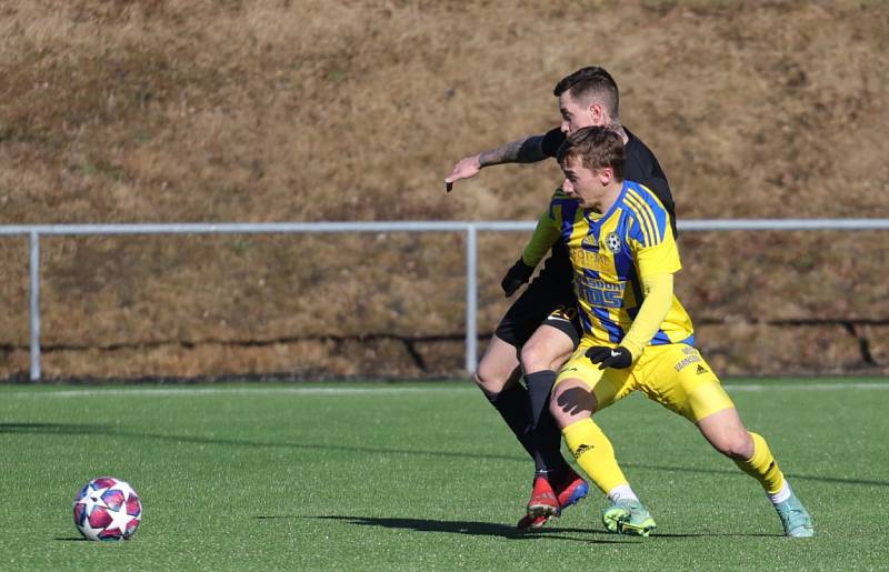 Varnsdorf doma porazil třetiligové Přepeře 7:1.