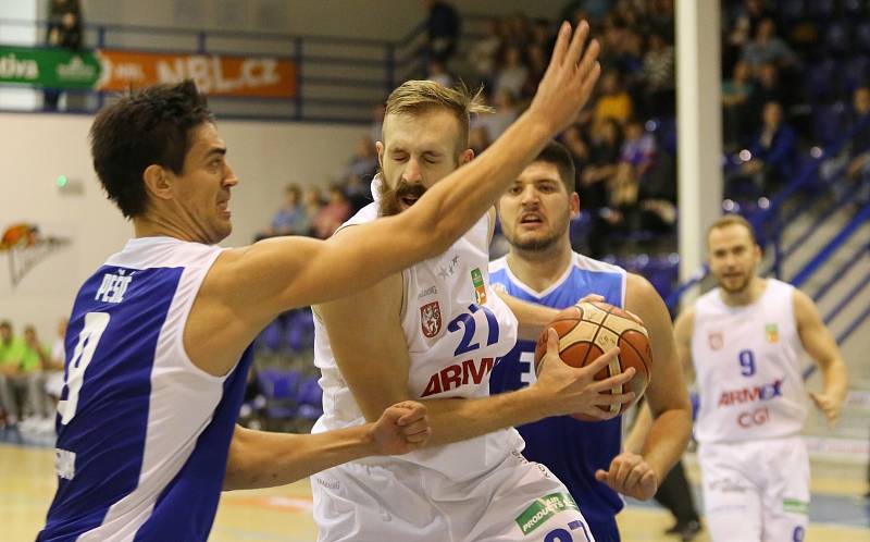 Utkání evropského basketbalového poháru AAC mezi BK ARMEX Děčín a KK Tajfun Šentjur.