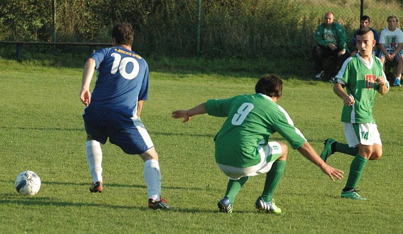 BOLETICE NAD LABEM (v modrém) doma porazily Dolní Poustevnu 4:1.