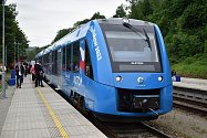 Severem Čech projel vodíkový vlak poprvé v květnu 2022