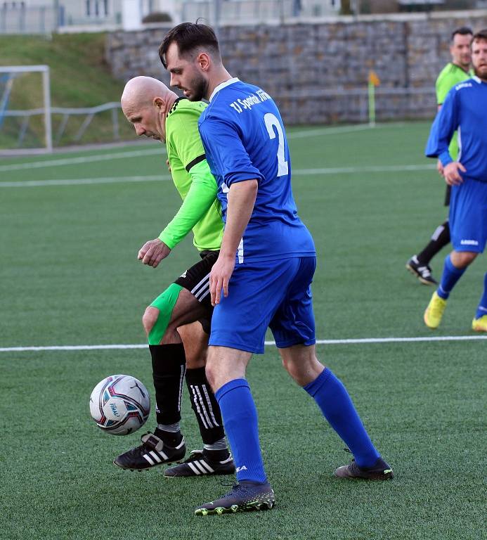 Jiříkov na umělce ve Varnsdorfu porazil vedoucí Vilémov B 5:0.