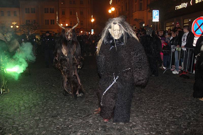 Krampusáci pouštěli v Děčíně hrůzu.