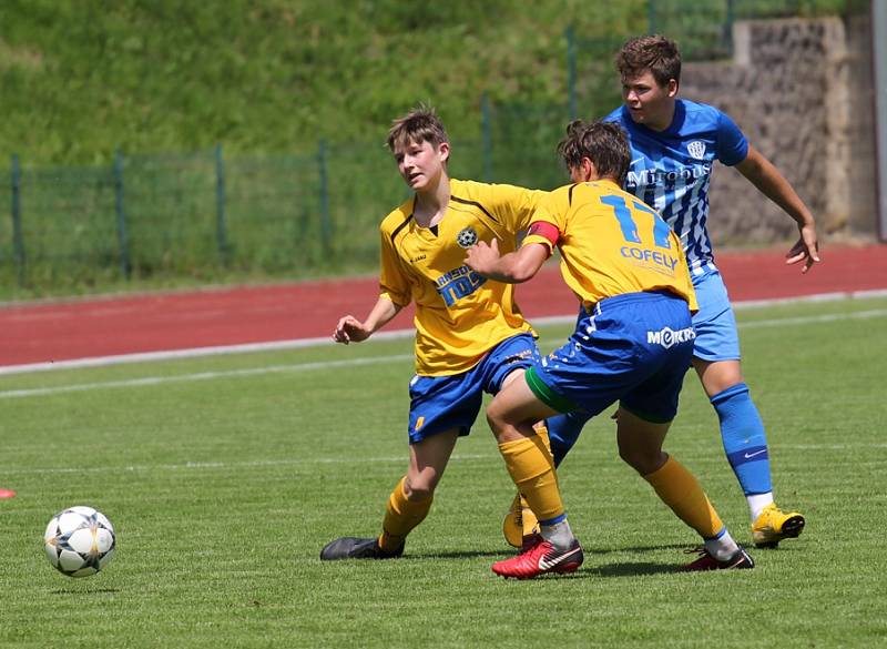 MLADŠÍ DOROSTENCI Varnsdorfu rozstříleli Českou Lípu 6:0.