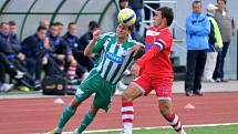 REMÍZOVÝ BOD si na své konto připsal FK Varnsdorf (v červeném), který doma plichtil s Bohemians Praha.