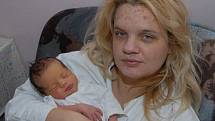 Monice Bendové ze Šluknova se v rumburské porodnici 9. listopadu v 15.55 narodila dcera Adéla. Vážila 3.2 kg a měřila 49 cm.