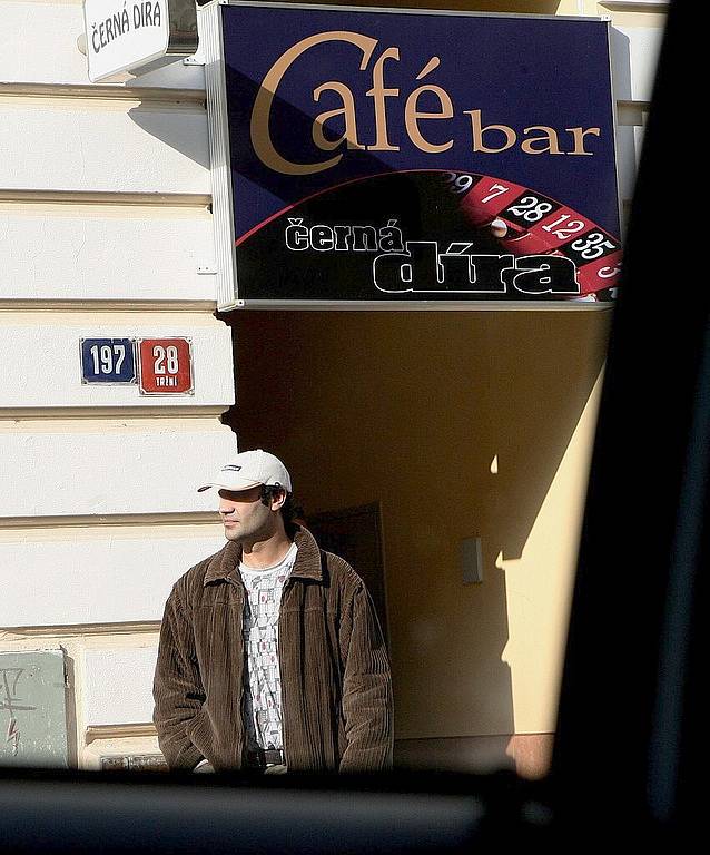 U Černé díry jsme drogu koupili snadno