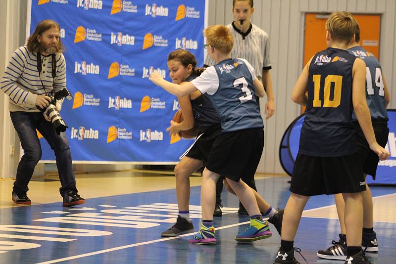 DĚČÍN hostil druhý turnaj Junior NBA League.