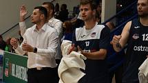 Porážka. Děčínští basketbalisté na vlastní palubovce podlehli Ostravě.