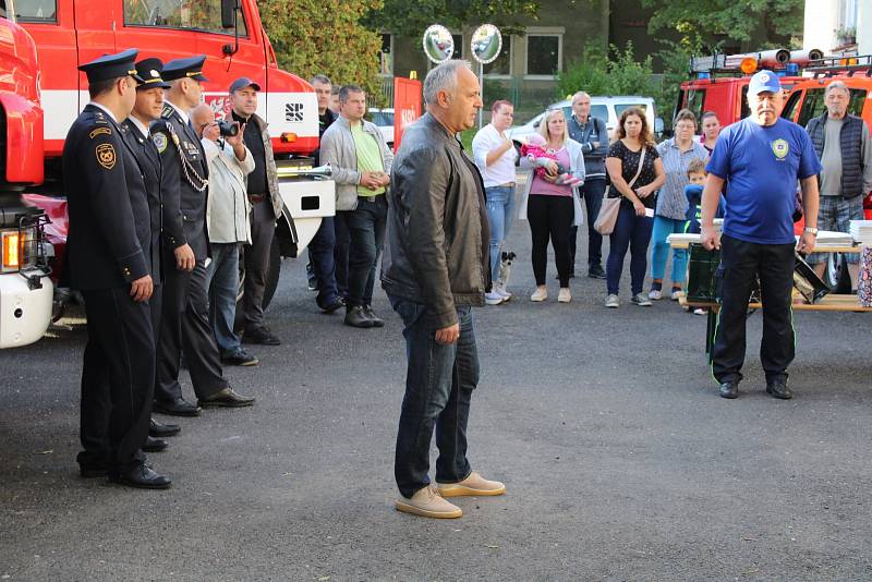 Děčínští hasiči ze Starého Města slavili sto čtyřicet let