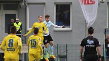 DERBY. Varnsdorf (ve žlutém) porazil Ústí 3:1.