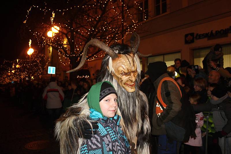 Krampusáci pouštěli v Děčíně hrůzu.