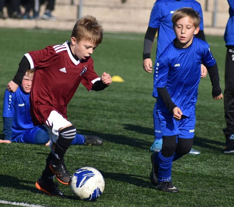 Děčín si užil oslavy 100 let tamní kopané. Gratulantem byla AC Sparta Praha.