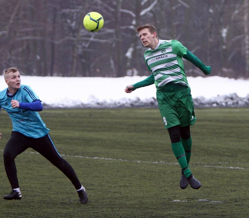 PLICHTA. Jílové (v modrém) remizoval s Novým Borem 2:2.