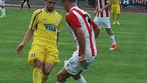 VARNSDORF (ve žlutém) doma remizoval se Žižkovem 0:0.