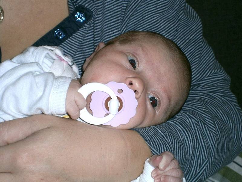 Mamince Aleně Horákové z Děčína se 14. října narodila v děčínské nemocnici ve 14.04 dcera Eliška Jirků. Měřila 50 cm a vážila 3,2 kg.