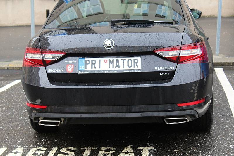 Nové auto děčínského primátora Jaroslava Hroudy.