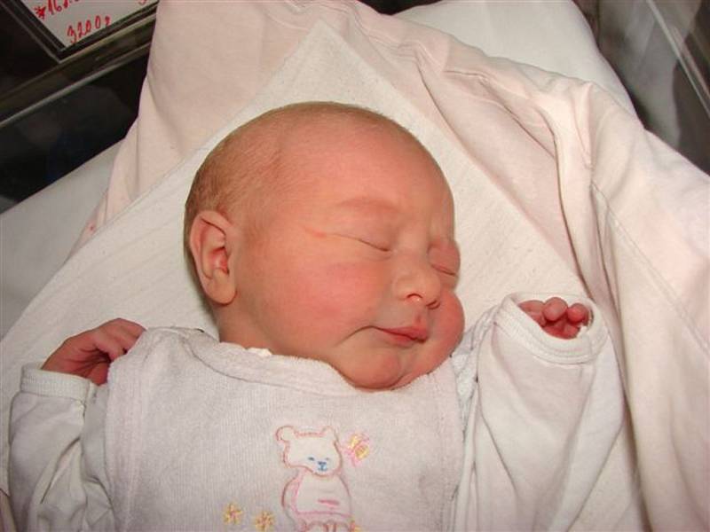 Haně Hubkové z  Varnsdorfu se 16.srpna v 6.10 v rumburské porodnici narodila dcera Terezka.