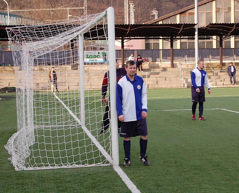 Fotbalisté České Kamenice porazili Benešov nad Ploučnicí 4:0.