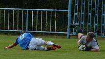 Březiny (v modrém) doma deklasovaly Šluknov B 8:1.