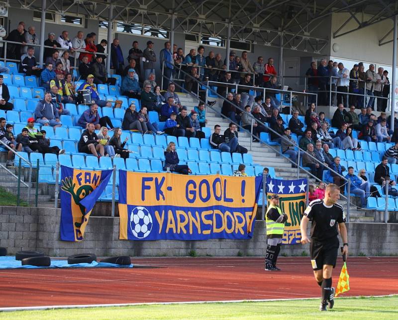 REMÍZA. V utkání Varndorf (ve žlutém) - Vlašim branka nepadla.