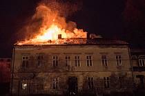Požár domu ve Šluknově.