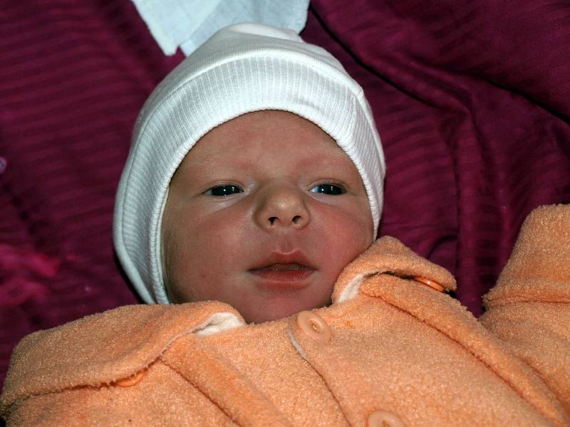 Věře Gallové z Rumburka se 6.dubnu ve 22.11 v rumburské porodnici narodil syn Janek Gall. Měřil 51 cm a vážil 2,98 kg. 