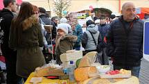 Na trhy mohli lidé vyrazit i o druhém adventním víkendu.