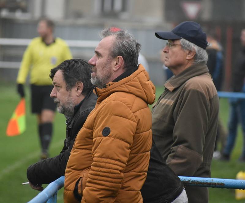 Fotbal, I.B třída: Křešice - Heřmanov 4:2.