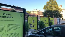 Panelová výstava o činnosti Kostky na Křinickém náměstí v Krásné Lípě. Ilustrační foto