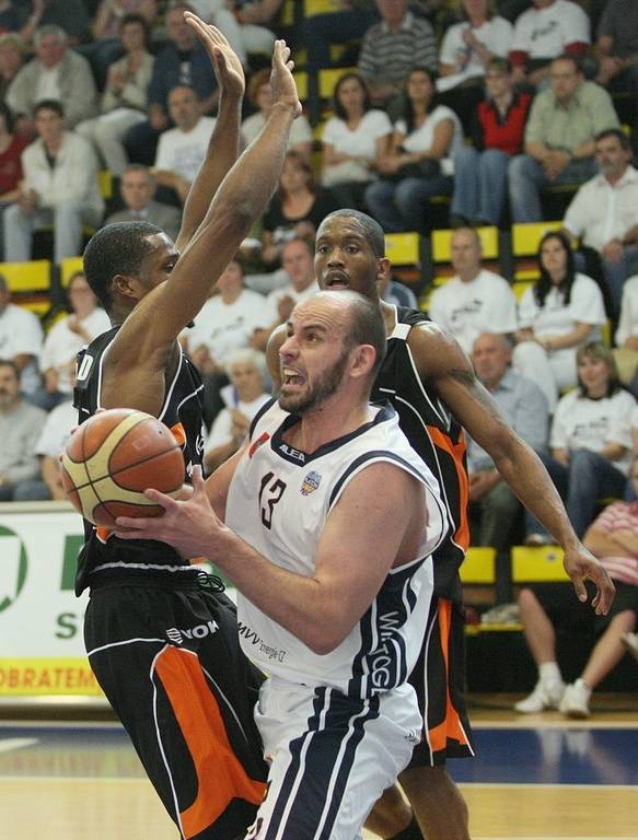 Basketbalisté připravili slavnostní odpoledne.  