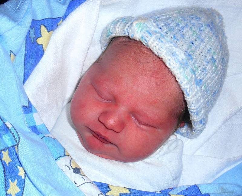 Heleně Toufarové z Varnsdorfu se v rumburské porodnici 19. května ve 14.32 narodil syn Andrej Streiftau. Měřil 49 cm a vážil 3,12 kg.