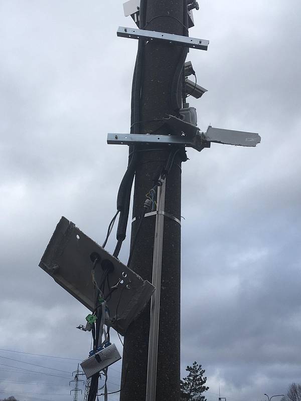 Na Studánce někdo zničil další radar, pravděpodobně opět trhavinou.