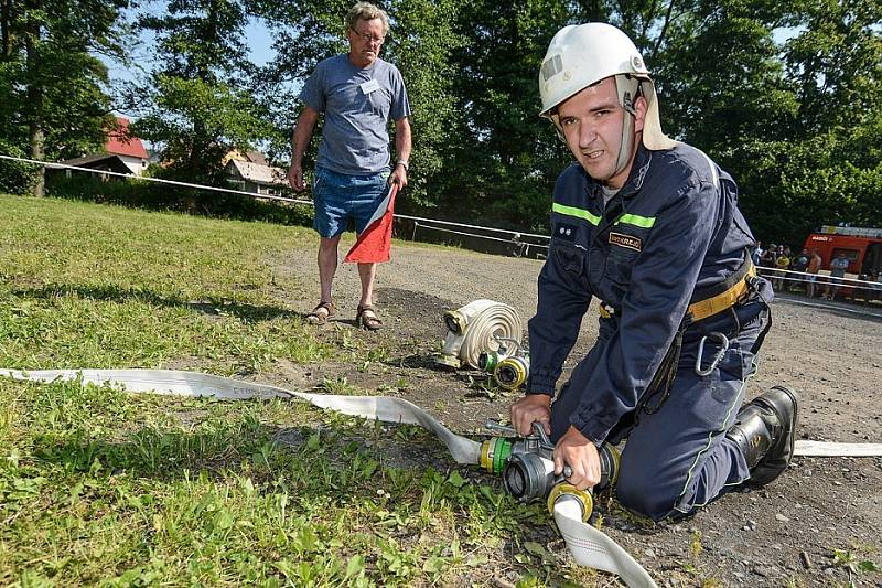 Hasiči změřili síly na soutěži v Jiříkově 