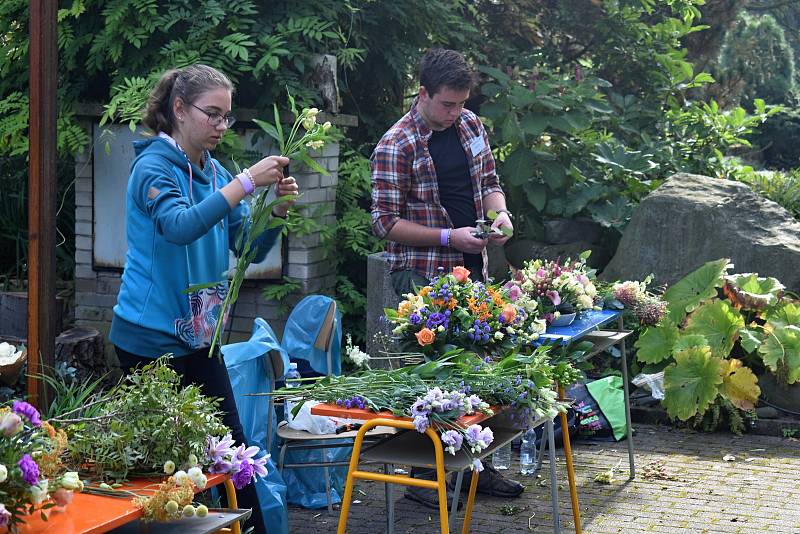 V Děčíně si dali sraz nejlepší floristé, utkali se na Děčínské kotvě o titul mezinárodního mistra republiky.