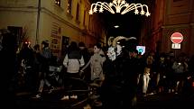 Slavnostní rozsvícení vánočního stromu ve Šluknově provázel kulturní program. Přišli i čerti krampusáci