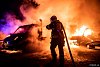 FOTO: V Dolním Podluží zasahovali v noci hasiči. Shořelo šest automobilů
