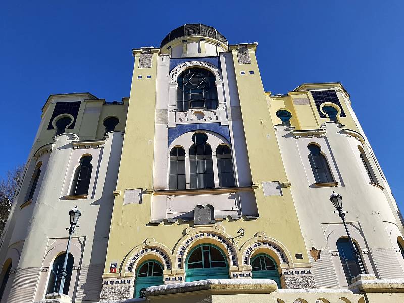 Děčínská synagoga