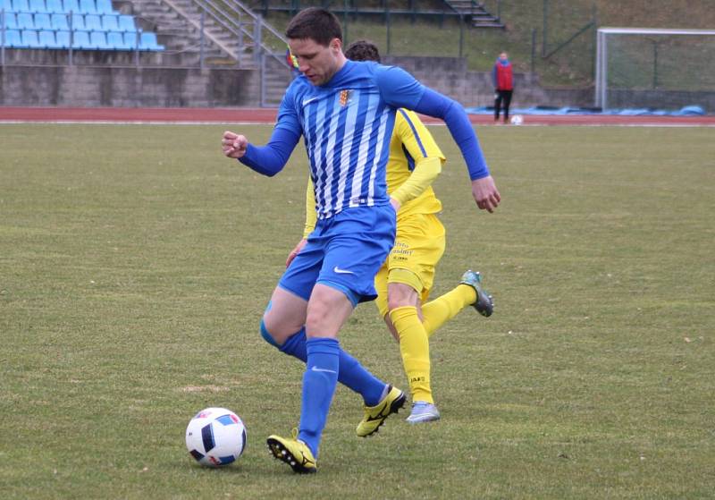 FOTBALOVÝ VARNSDORF doma zaslouženě porazil 5:2. 