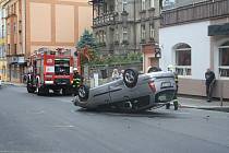 Dopravní nehoda na Teplické ulici v Děčíně.