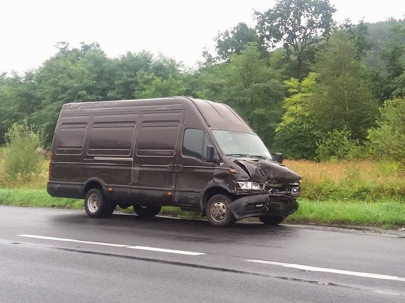 Vážná dopravní nehoda u Dobkovic.